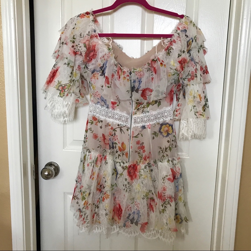 Anthropologies Floral Dress Size 2 Alice & Olivia - Picture 4 of 9